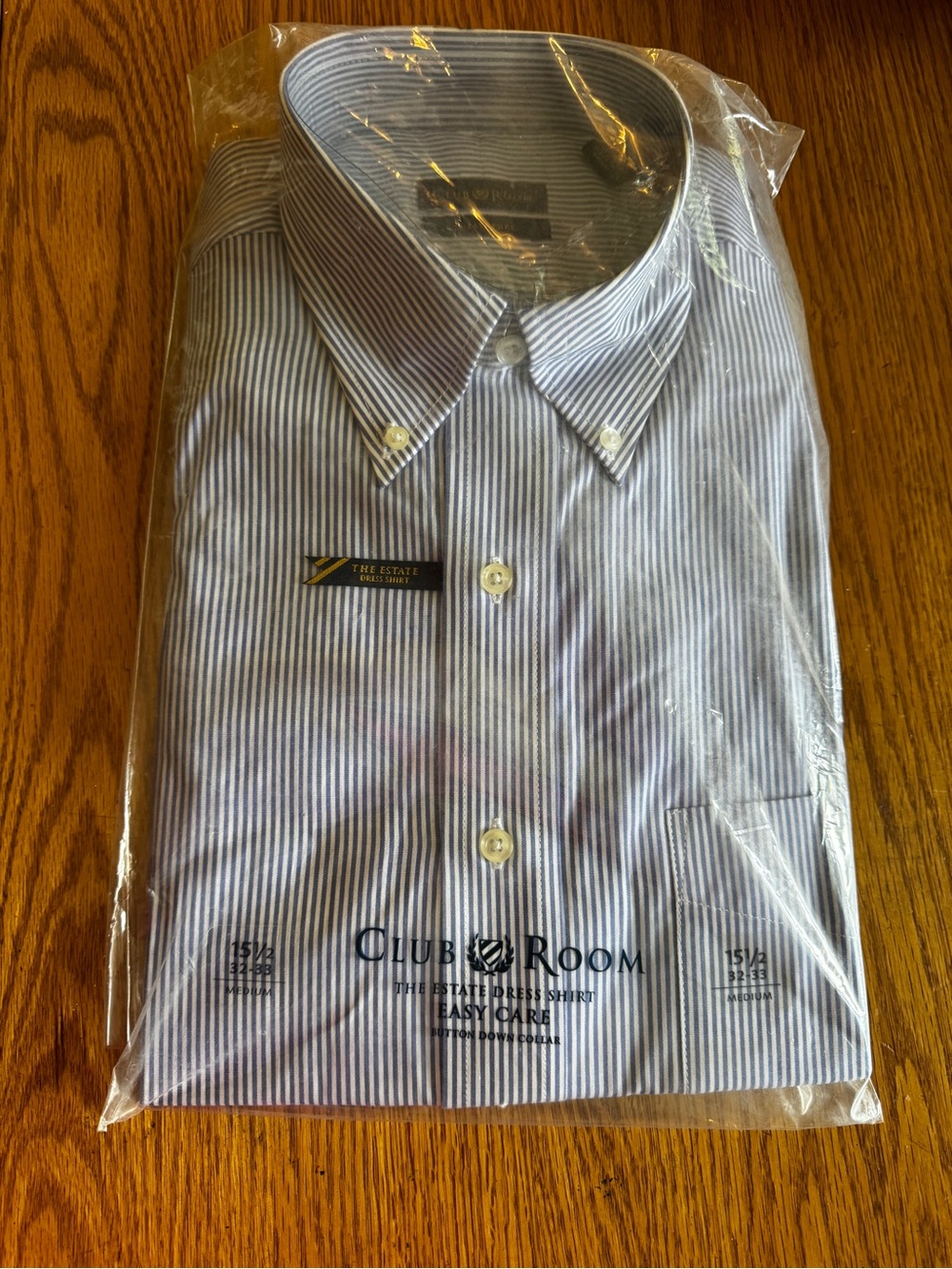 Club Room Men's Blue and White Pinstripe Button-Down Dress Shirt
